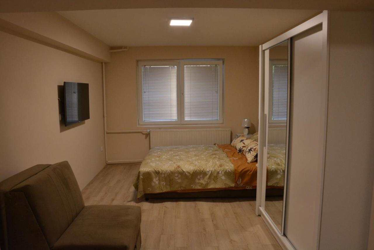 Garden Apartmani Ягодина Екстер'єр фото