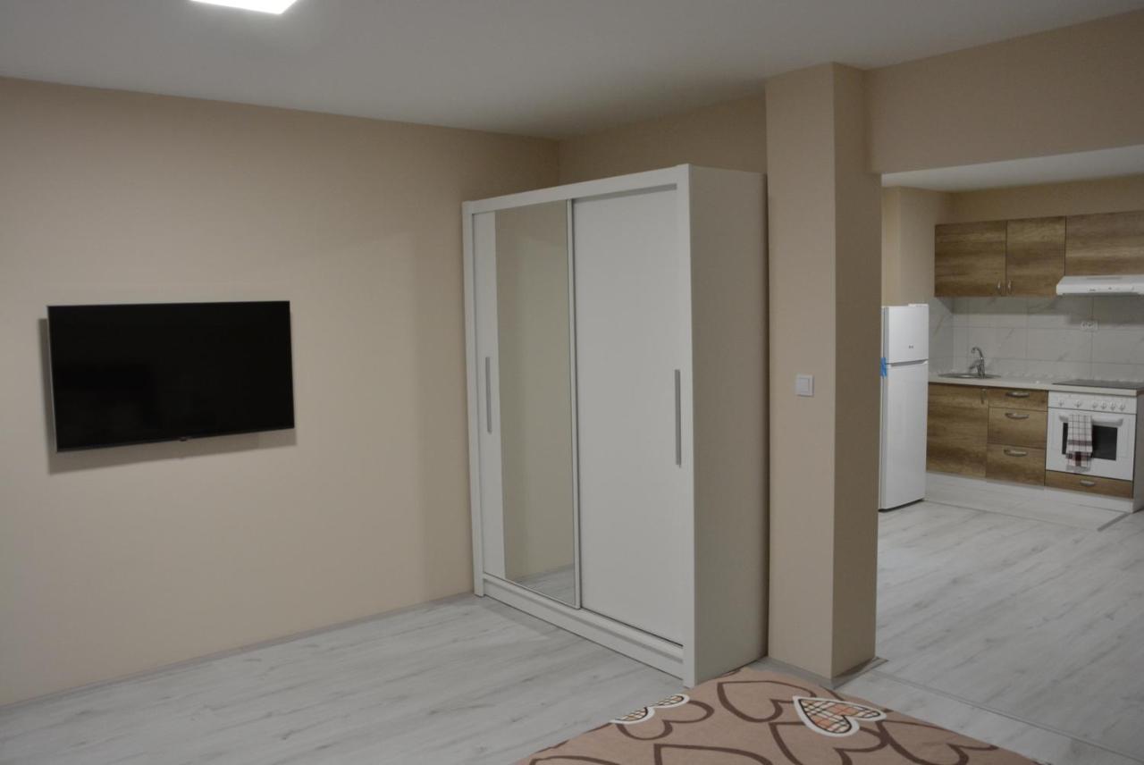 Garden Apartmani Ягодина Екстер'єр фото