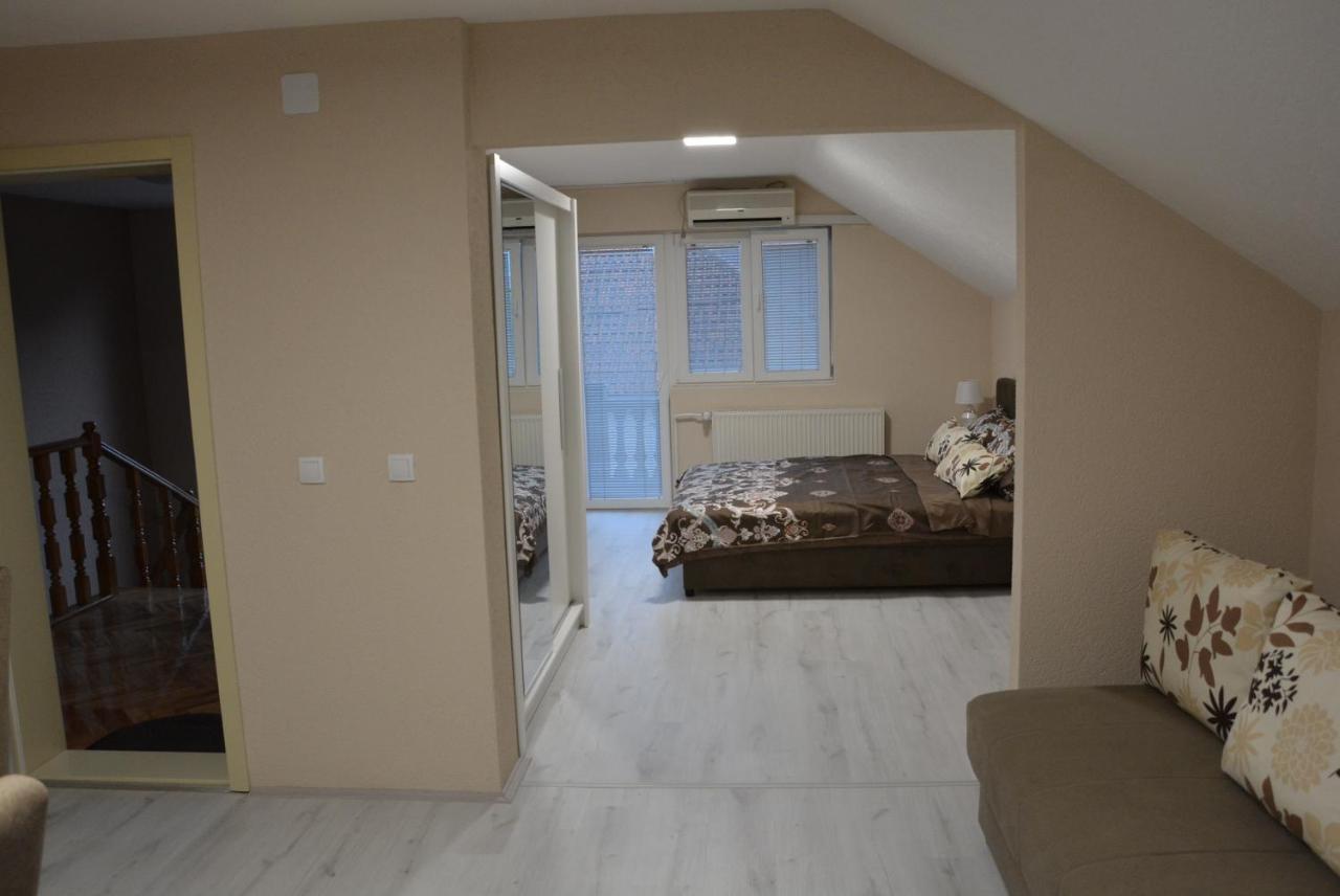 Garden Apartmani Ягодина Екстер'єр фото