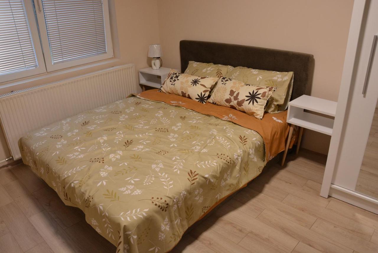 Garden Apartmani Ягодина Екстер'єр фото