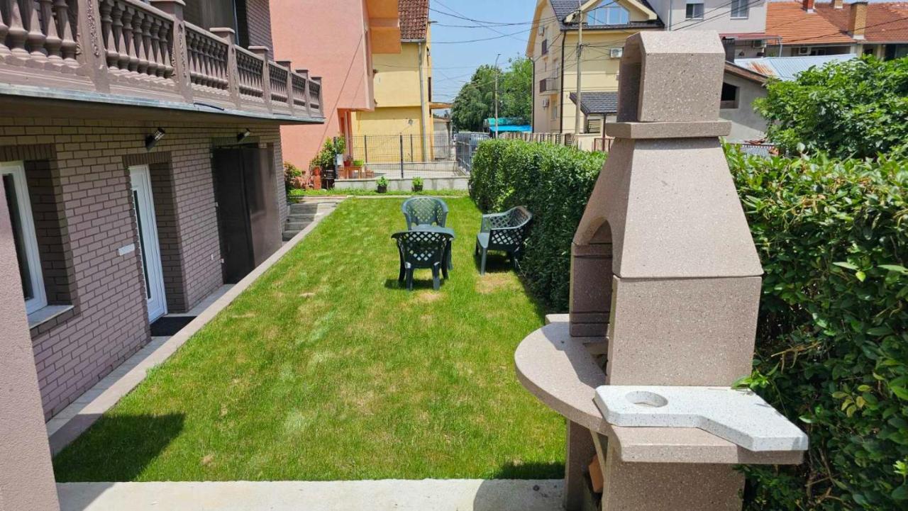 Garden Apartmani Ягодина Екстер'єр фото
